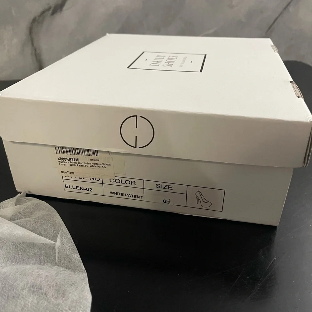 Daily Shoes 6.5 platform heels. Brand New. Dancer Heels.